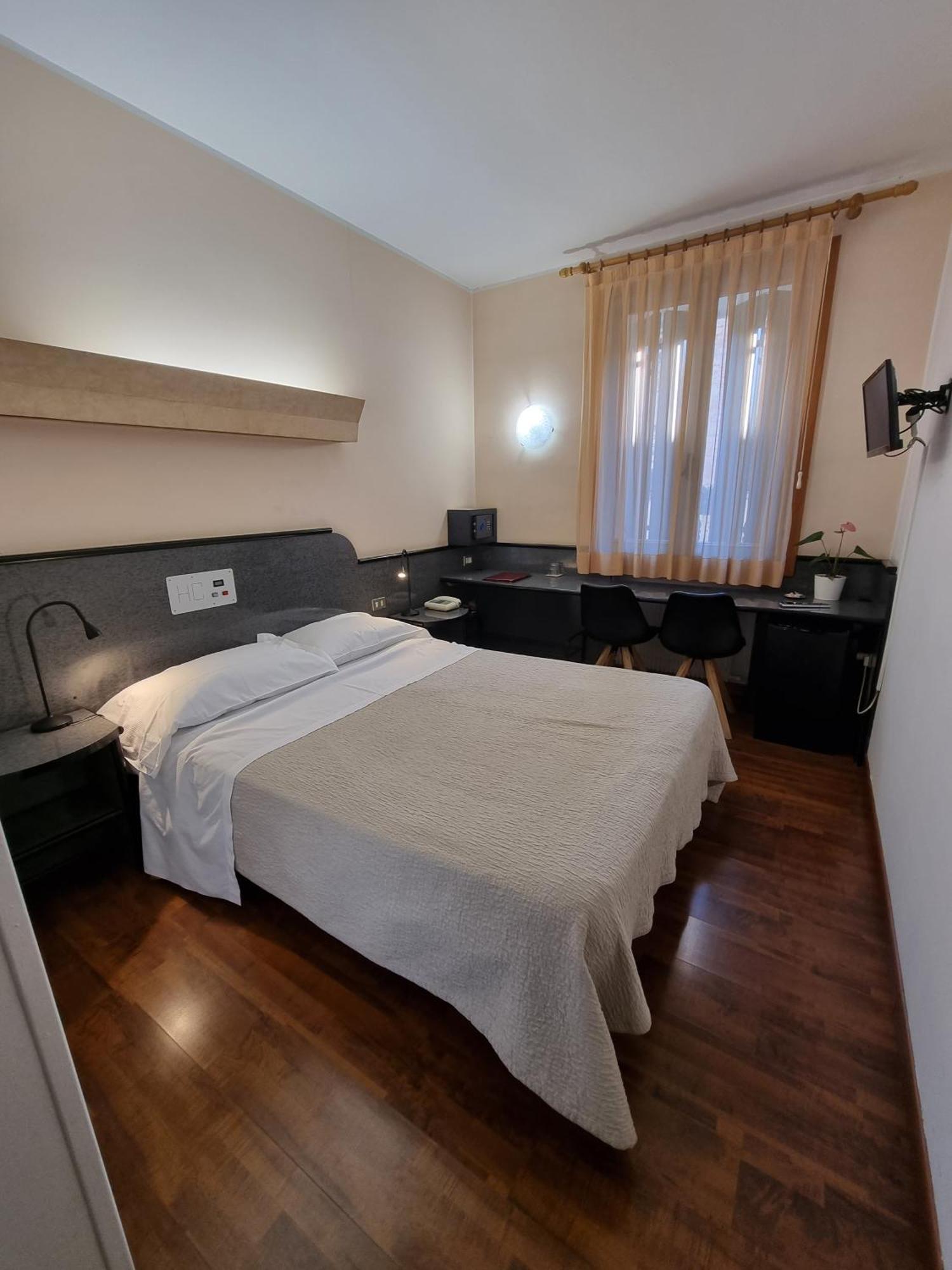 Cityhotel Cristina Vicenza Luaran gambar